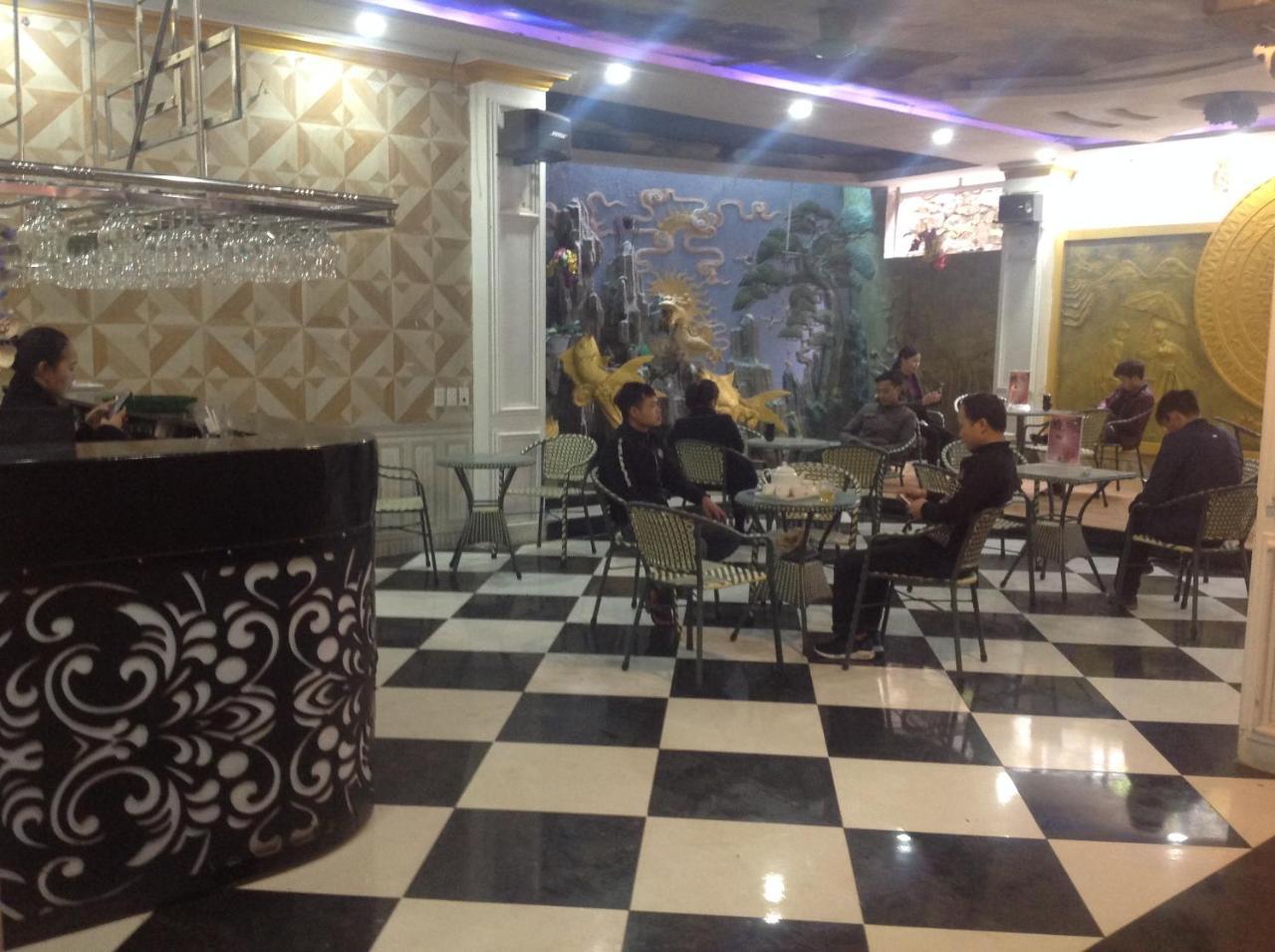 Thao Nguyen Hotel Ха Жианг Екстериор снимка